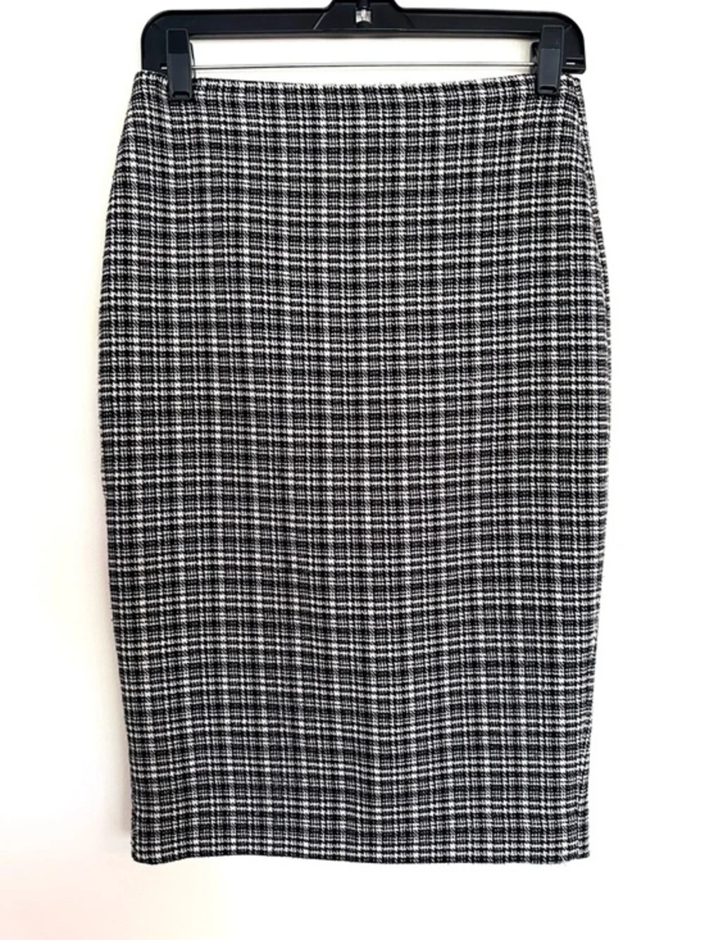 The Limited Black and White Checked Pencil Skirt Size 4